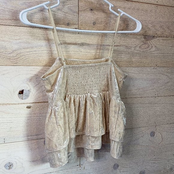 EUC American Eagle | X-Small | Cream/Ivory | Crushed Velvet Ruffle Tank Top - Picture 3 of 8
